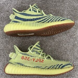Adidas Yeezy Boost 350 V2 Semi Frozen Yellow